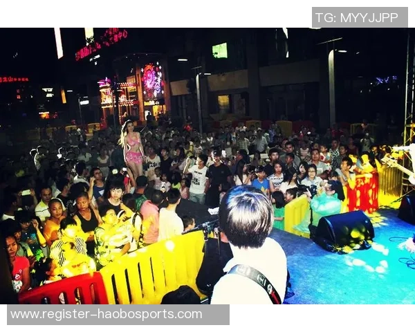 足球宝贝MV：展现青春活力与激情的足球盛宴